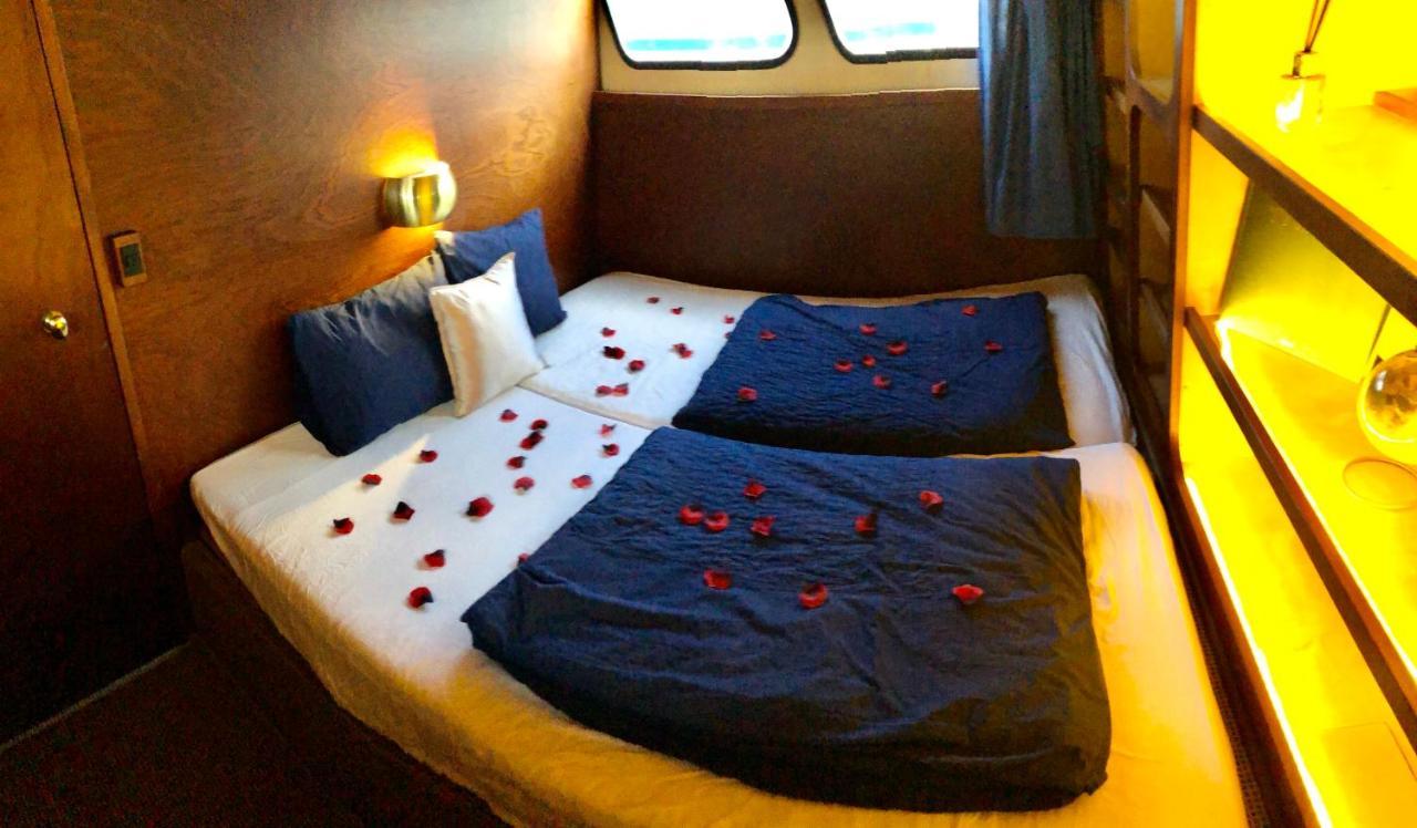 جنيفا Homeboat-Bateau Hotel المظهر الخارجي الصورة