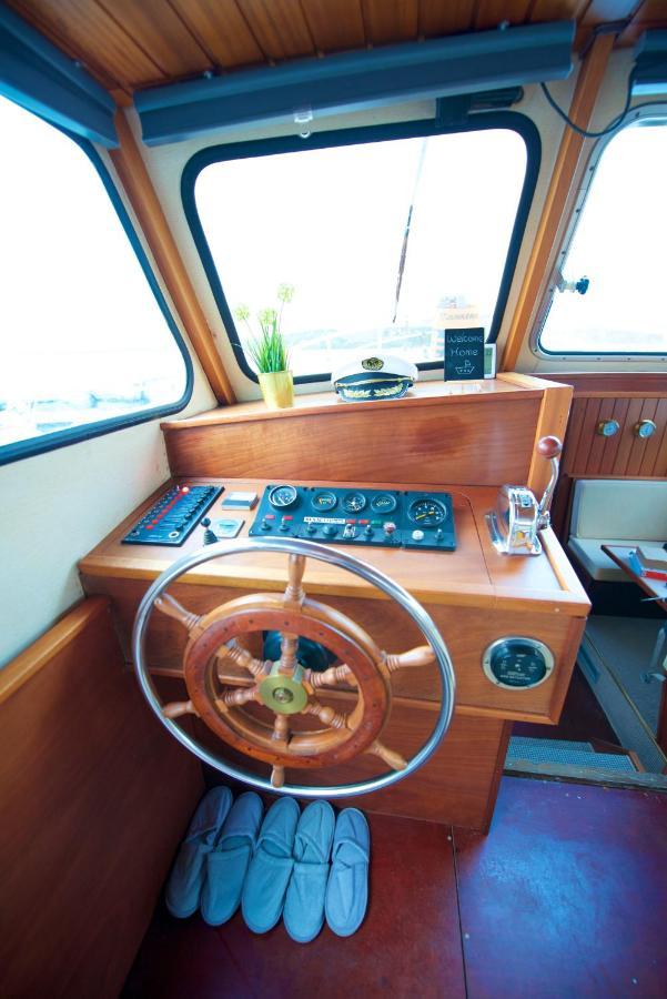 جنيفا Homeboat-Bateau Hotel المظهر الخارجي الصورة