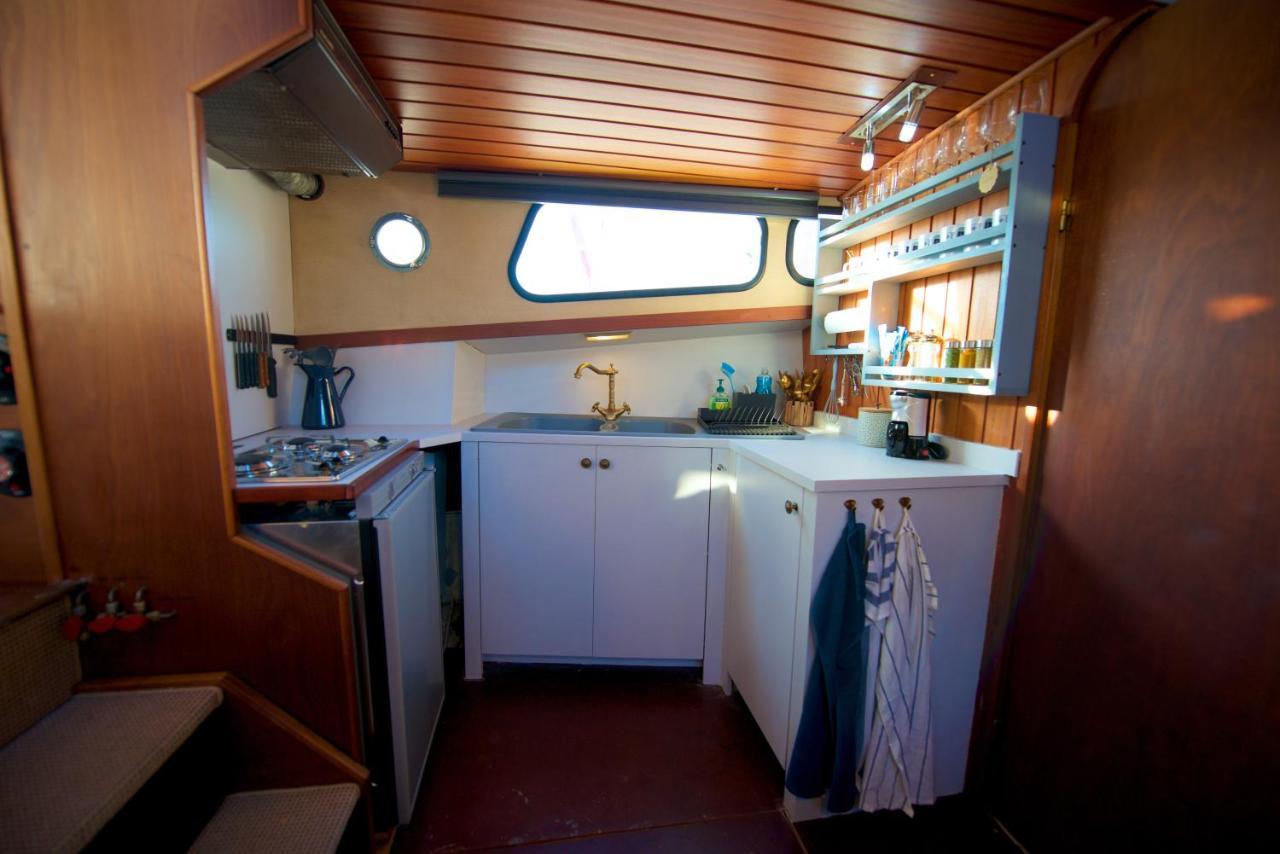 جنيفا Homeboat-Bateau Hotel المظهر الخارجي الصورة